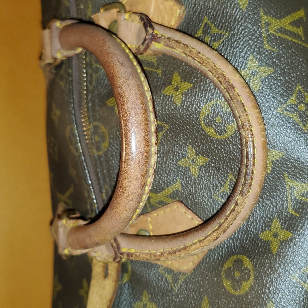 Authentic Vintage Louis Vuitton Monogram Speedy 30 GUC - Picture 8 of 10
